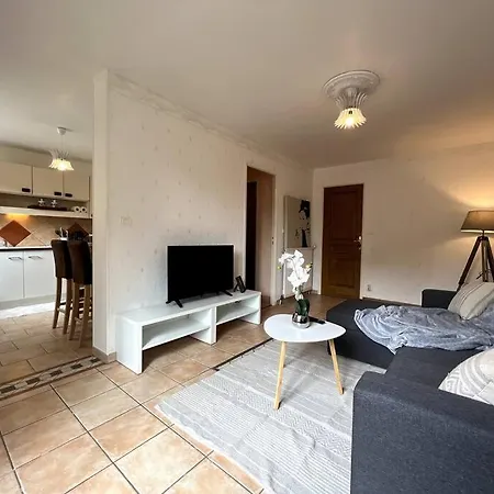 Vaugirard - 4 Pers Terrasse Apartment Montereau-Fault-Yonne